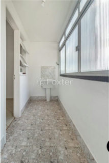 Image 13 - 1018947