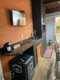 Image 4 - 1018950
