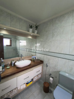 Image 26 - 1018952