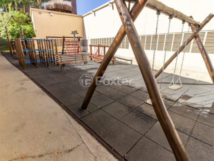 Image 8 - 1018954