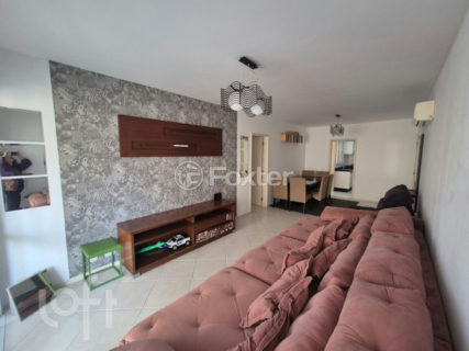 Image 3 - 1018961