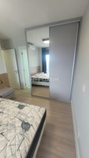 Image 7 - 1018984