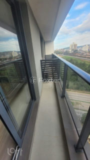 Image 5 - 1018984