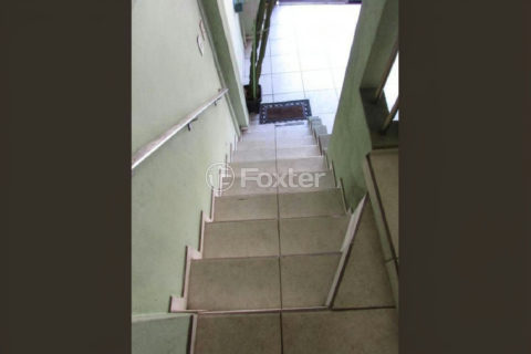 Image 11 - 1018996