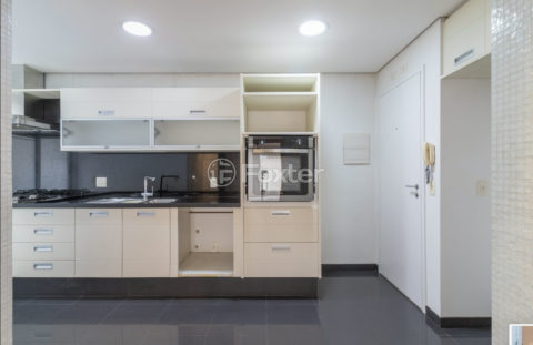 Image 7 - 1019038