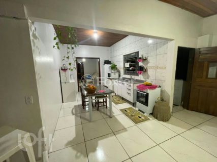 Image 2 - 1019045