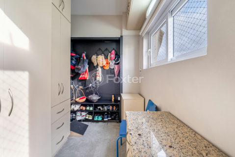 Image 30 - 1019138