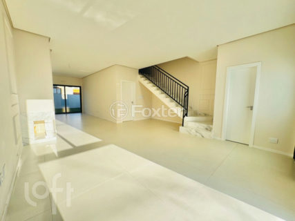 Image 12 - 1019143