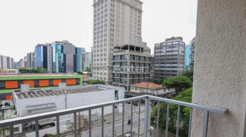 Image 12 - 1019147