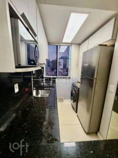 Image 10 - 1019152