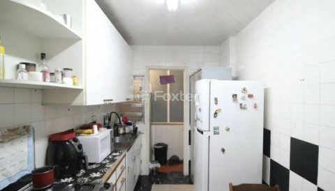 Image 17 - 1019157