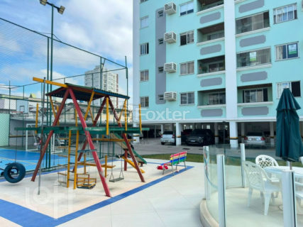Image 17 - 1019160