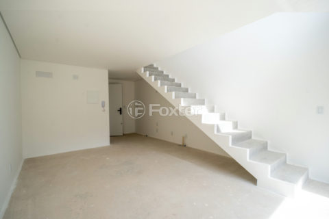 Image 2 - 1019174