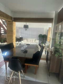 Image 10 - 1019208