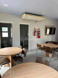 Image 27 - 1019236