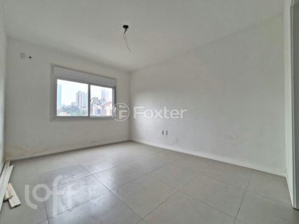 Image 8 - 1019240