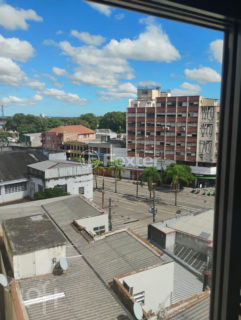 Image 10 - 1019245