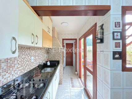 Image 32 - 1019257