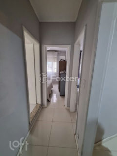 Image 17 - 1019258