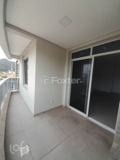 Image 15 - 1019281