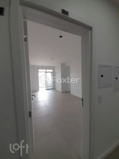 Image 2 - 1019281