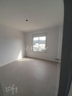 Image 6 - 1019285