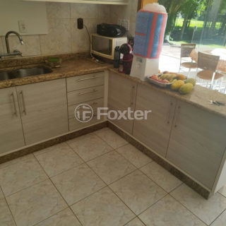 Image 10 - 1019308