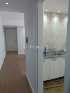 Image 11 - 1019315