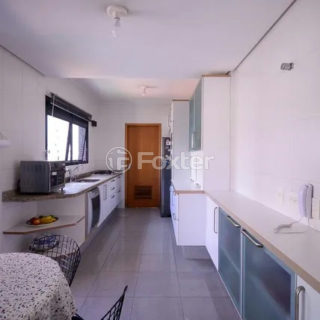 Image 6 - 1019319