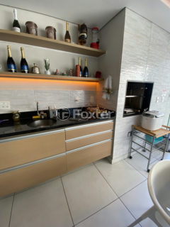 Image 23 - 1019322
