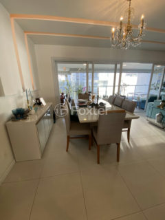 Image 15 - 1019322