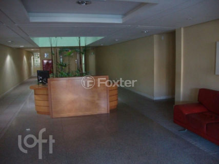 Image 10 - 1019342