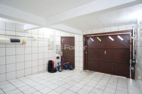 Image 28 - 1019351
