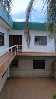 Image 15 - 1019356