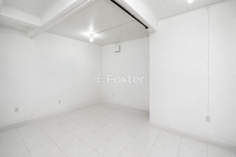 Image 29 - 1019361
