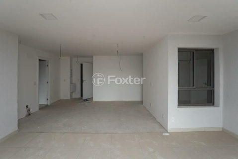 Image 5 - 1019370
