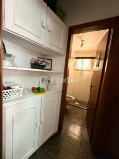 Image 4 - 1019440