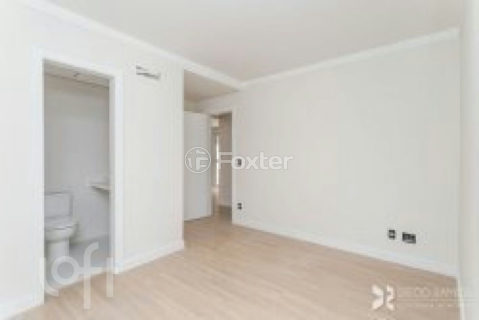 Image 1 - 1019445