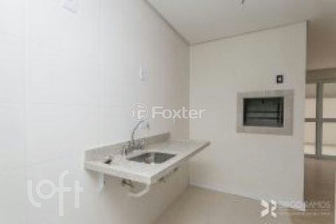 Image 10 - 1019445