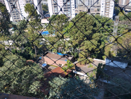 Image 8 - 1019455