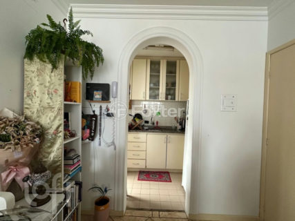 Image 13 - 1019508