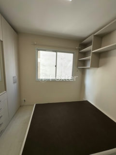 Image 12 - 1019530