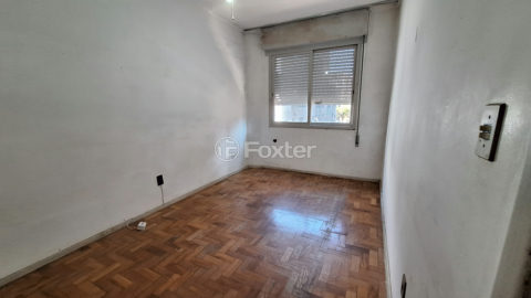 Image 4 - 1019536