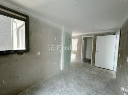 Image 23 - 1019539