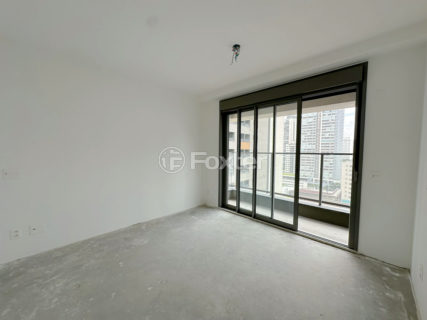 Image 15 - 1019539