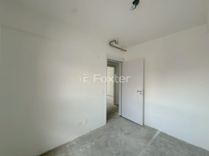 Image 10 - 1019539