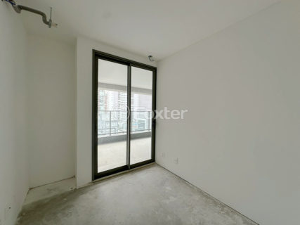 Image 7 - 1019539