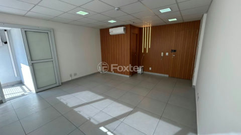 Image 3 - 1019546