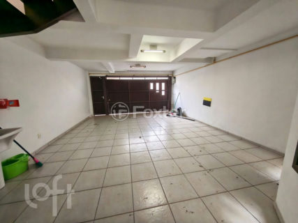 Image 30 - 1019559