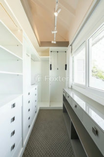 Image 10 - 1019560